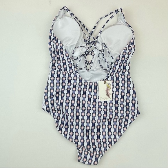 Jessica Simpson Venice Beach Print Plunging Strappy One-Piece Swimsuit - Picture 6 of 9